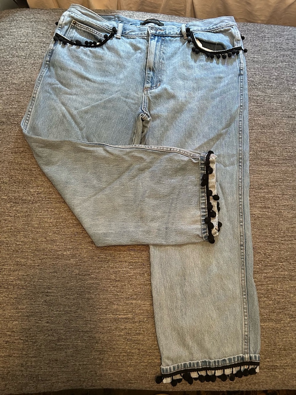 Marc Jacobs Light Blue Denim Jeans with Black Pom Pom Trim - Picture 4 of 6